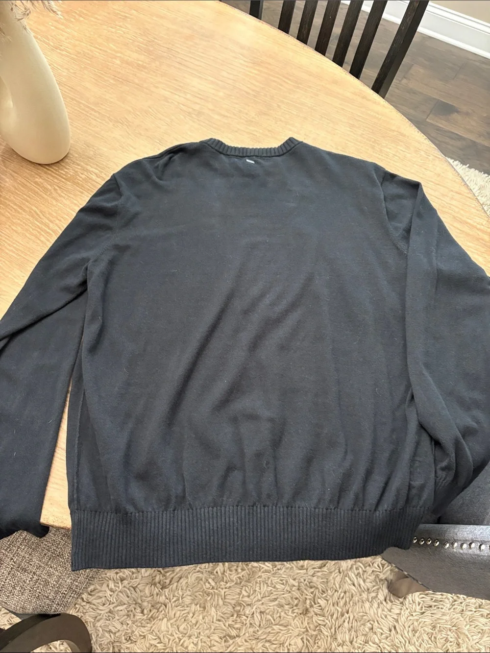 Vuori Men's Black Crewneck Sweater